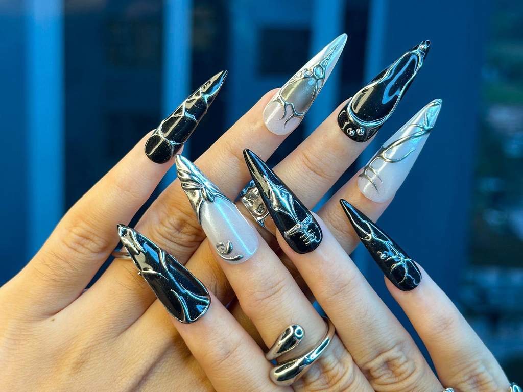 Black Silver Chrome Press On Nails Gothic Metallic Nail Art Winter Armor Nails Holiday Party Nails Handmade Gift Set