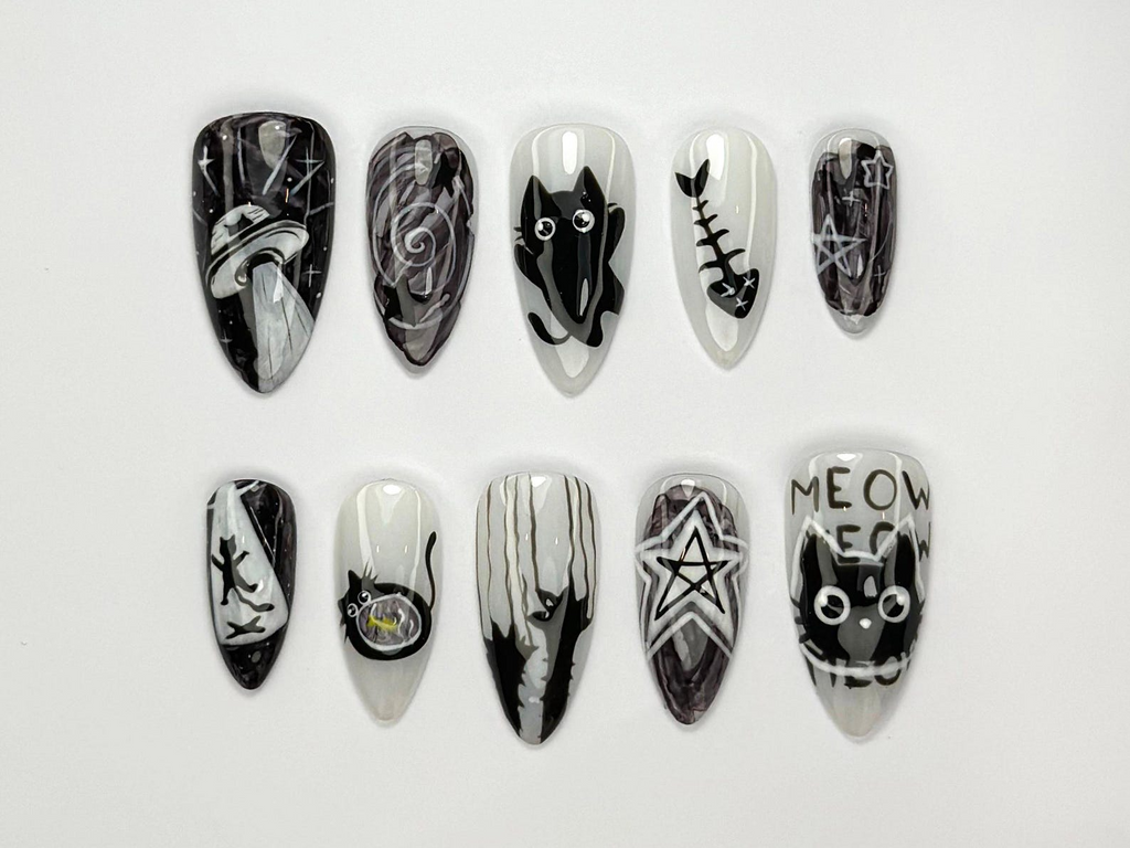 Alien Cat-Themed Press-On Nails Cute Creepy Goth Nail Art Cat Alien Aesthetic Black Cat & Star Nail Set Horror Nails OB736HC