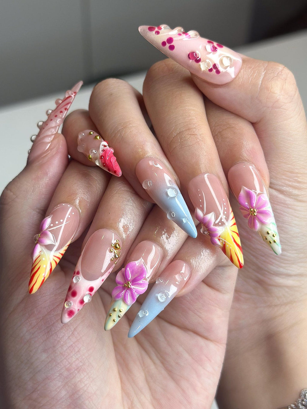 2026 Festival Trend: Hibiscus Tropical Nails, Sunset Glow Pink &Orange Ombre Nails, Flower