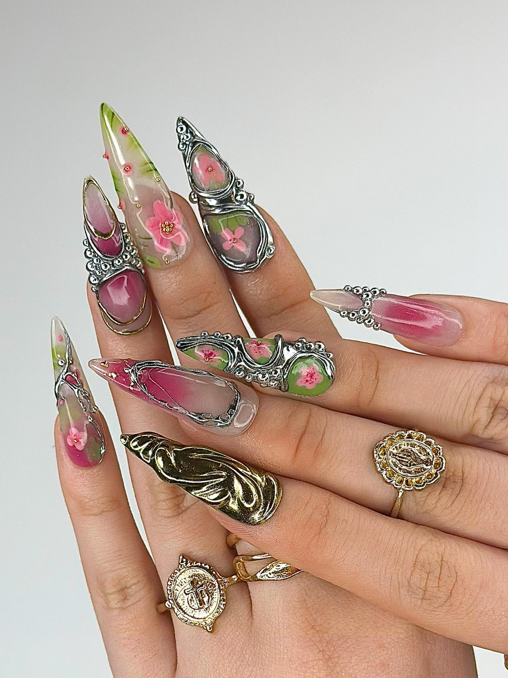 3D Luxury Floral Press On Nails Flower Gold Chrome Nails Handmade Statement Nail Art Elegant Long Press Ons