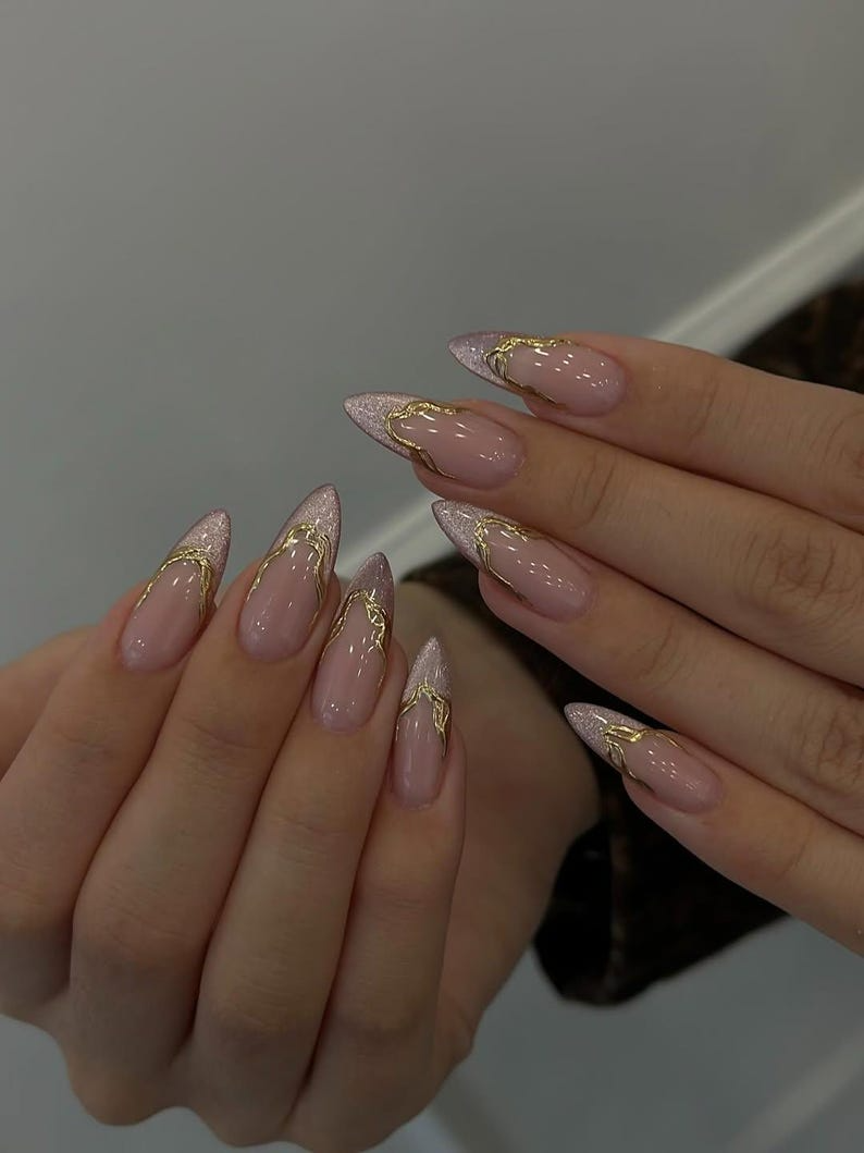 Rose Gold French Press On Nails Nude Pink Luxury Nails Gold Chain French Tips Elegant Minimal Nail Art Chic Press Ons