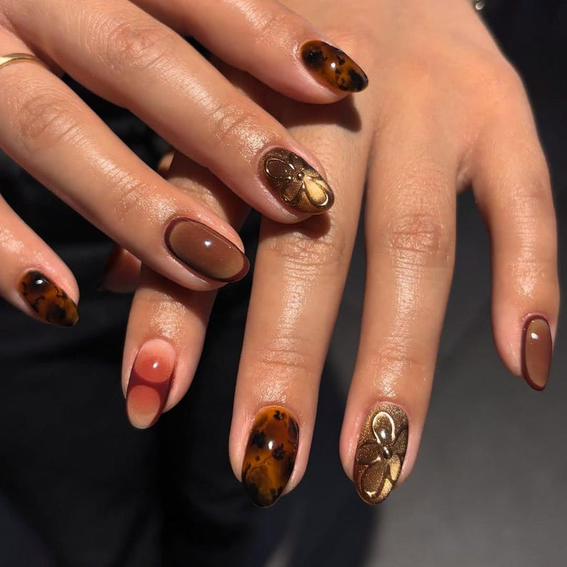Autumn Burgundy Tortoiseshell Press On Nails Gold Orchid Accent Nails Gradient Fall Nail Art Elegant Autumn Nail Set
