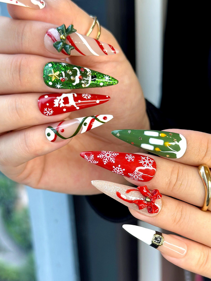 Cozy Knit Christmas Press On Nails Red Green Holiday Nail ArtFestive Tree & Ribbon Design