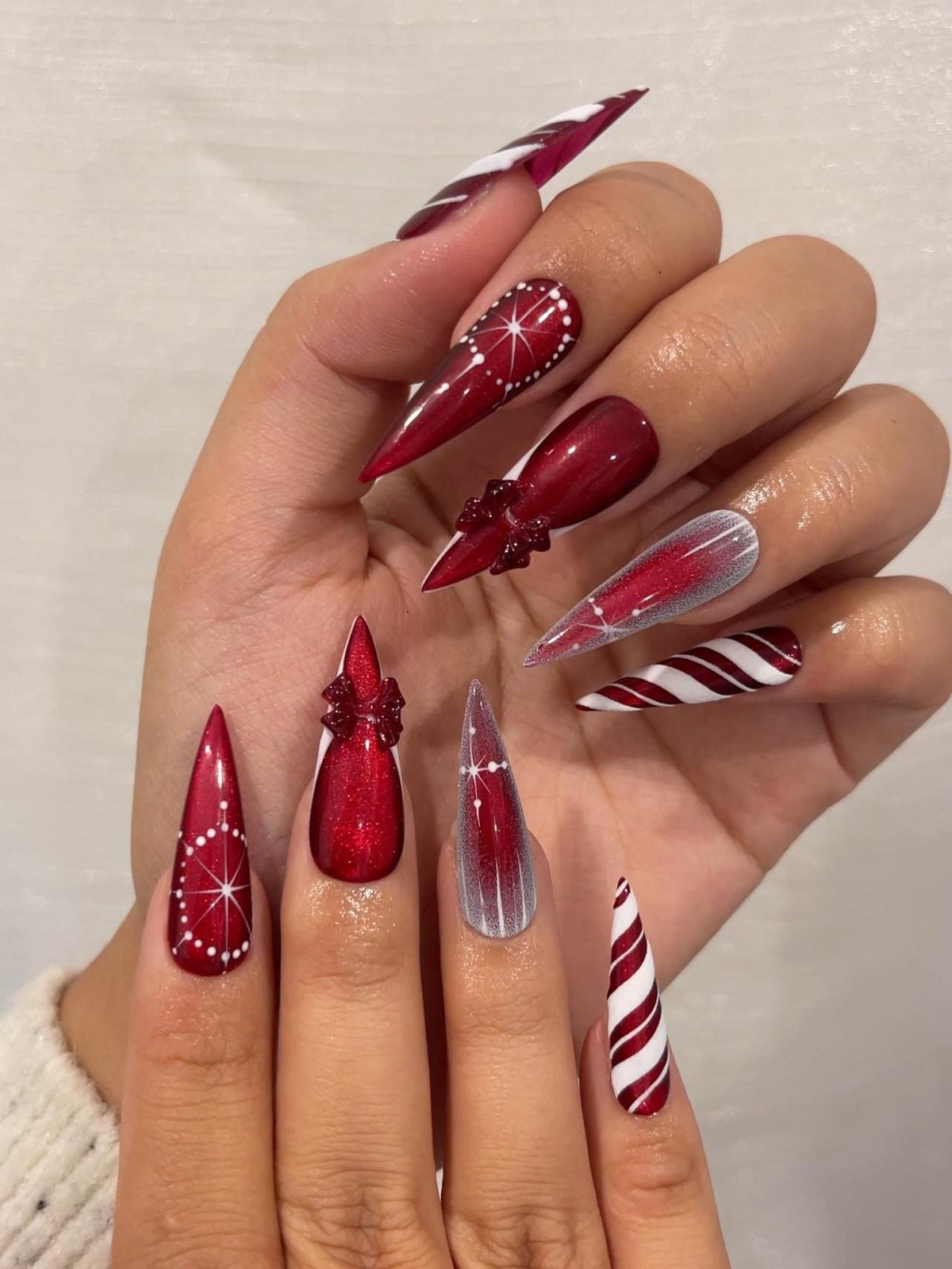 Red Christmas Press On Nails Red Glitter Holiday Nails Festive Winter Nail Art Sparkling Christmas Press Ons| Holiday Glam Set