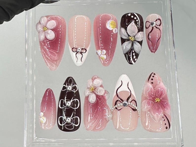 Elegant Pink & Burgundy Floral Short Press On Nails Luxury Bridal Fake Nails Gradient Pink Nail Art Burgundy False Nails OC707YG