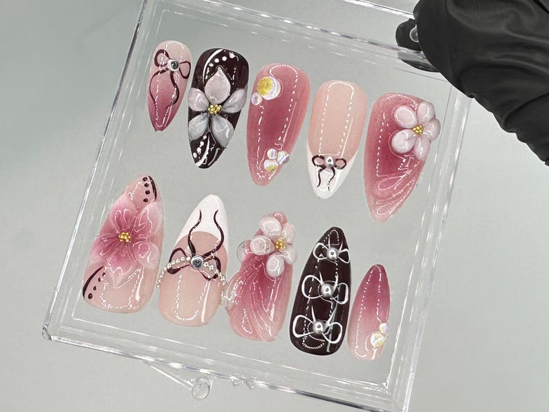 Elegant Pink & Burgundy Floral Short Press On Nails Luxury Bridal Fake Nails Gradient Pink Nail Art Burgundy False Nails OC707YG