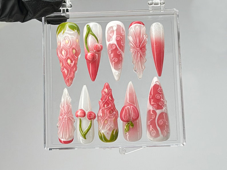 Pink Fruit Press On Nails Nail Set With Strawberry On Fake nails| Free Style Summer Fruit Nail Art Nail CharmsPink press ons OB513TK