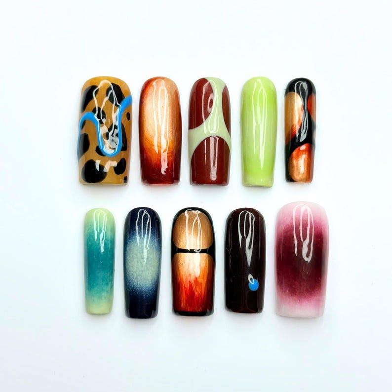 Abstract Press On Nails with Aura Gradient, Retro Mismatched Fake Nails in Long Square