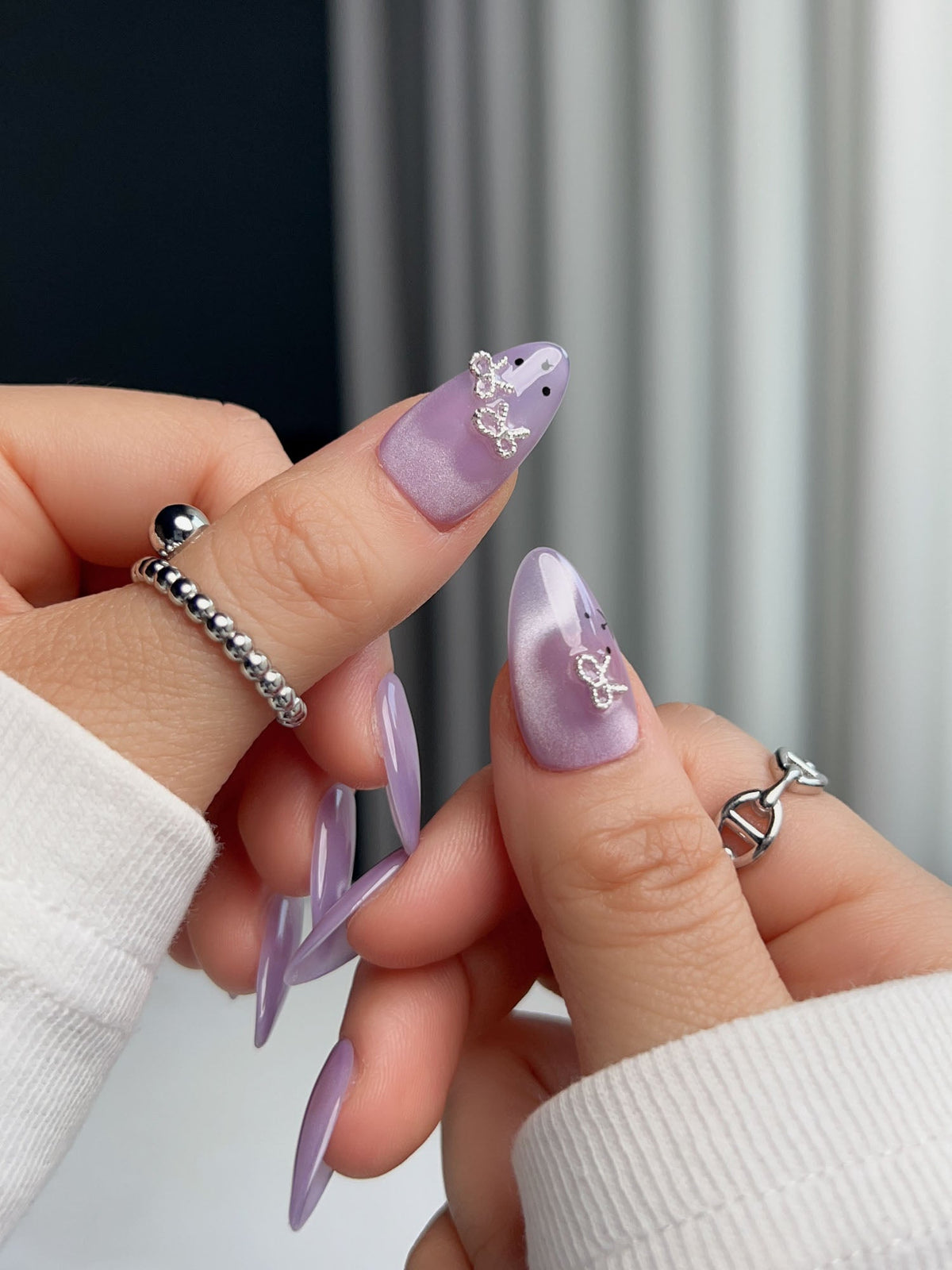 Thump Bunny_Taro Reusable Press On Nails