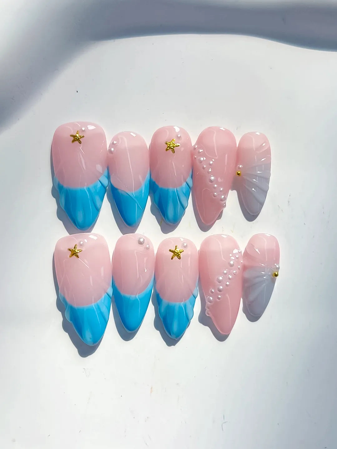 Medium Pink Blue Almond Ombre Star Shell