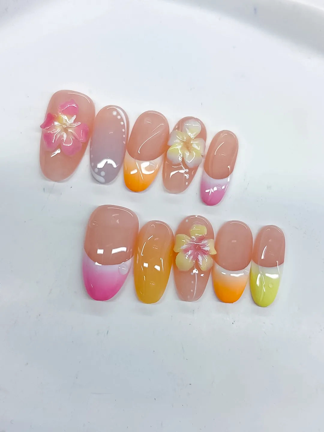 Medium Pink Yellow Oval French tip Flower Pearl