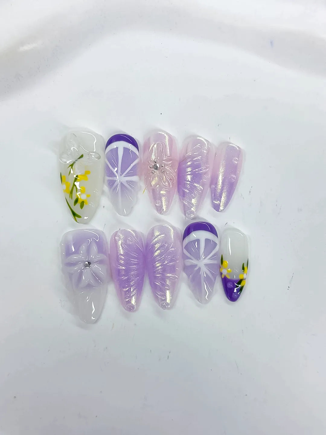 Medium White Purple Almond Holographic Flower Rhinestone