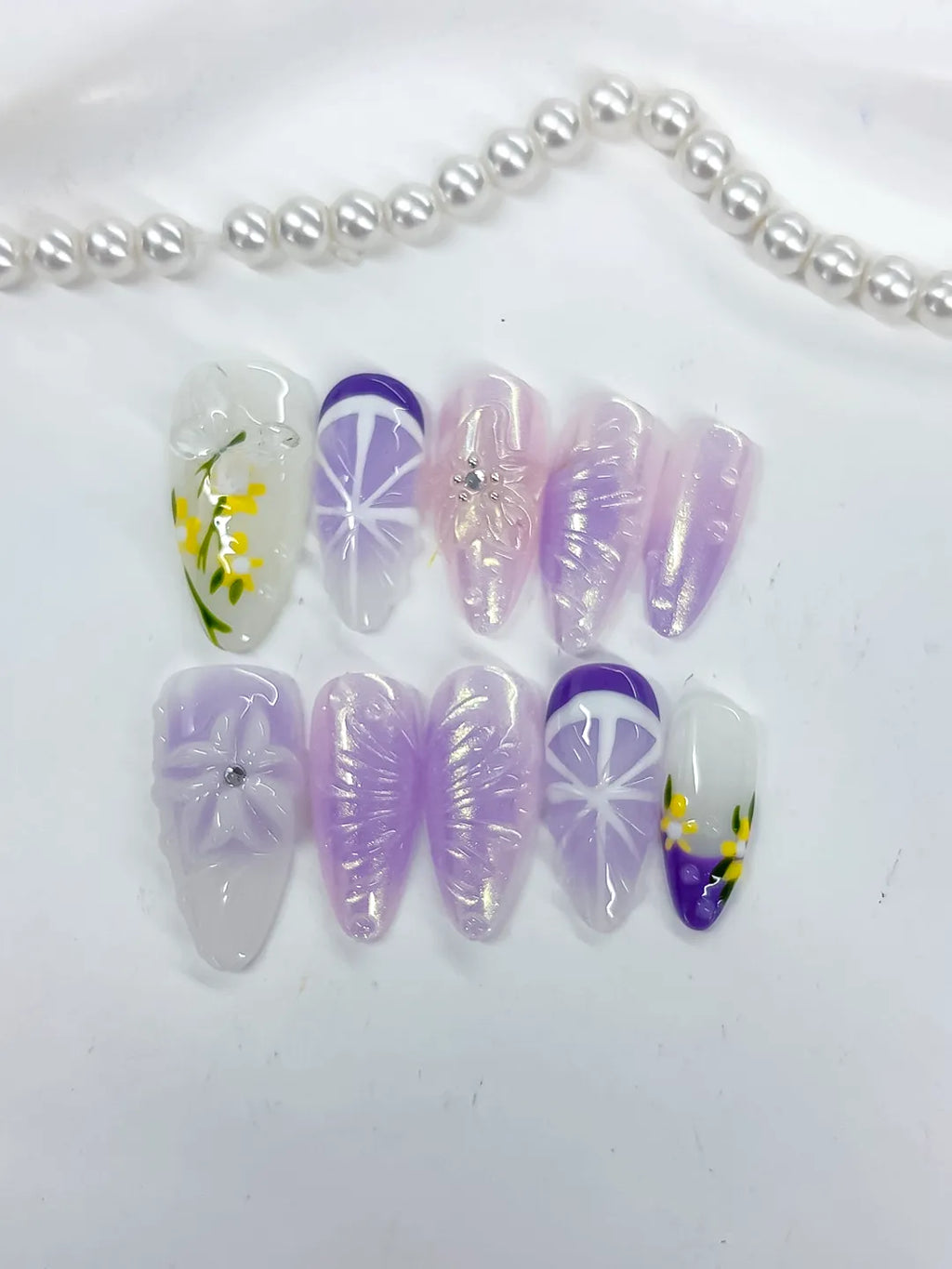 Medium White Purple Almond Holographic Flower Rhinestone