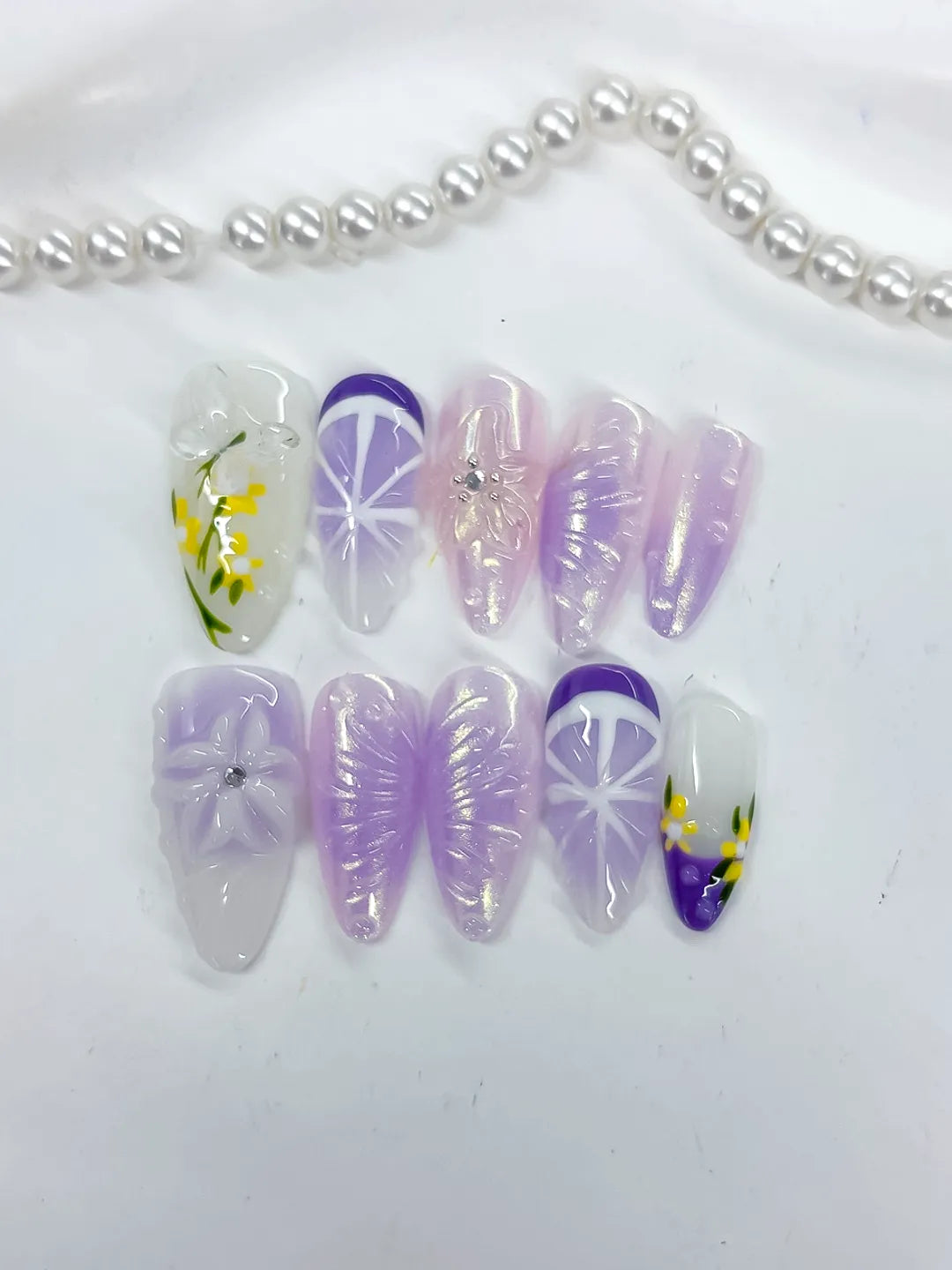 Medium White Purple Almond Holographic Flower Rhinestone