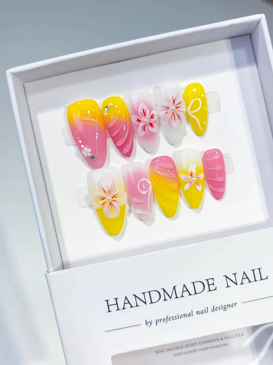 Medium Pink Yellow Almond Ombre Flower Rhinestone