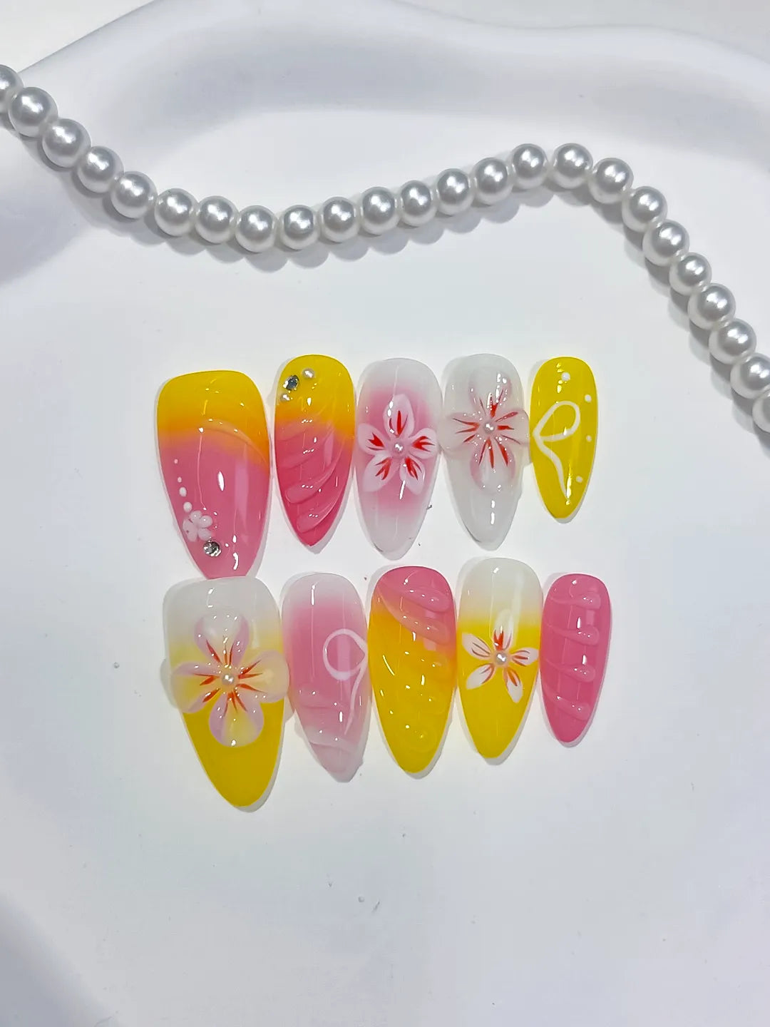 Medium Pink Yellow Almond Ombre Flower Rhinestone