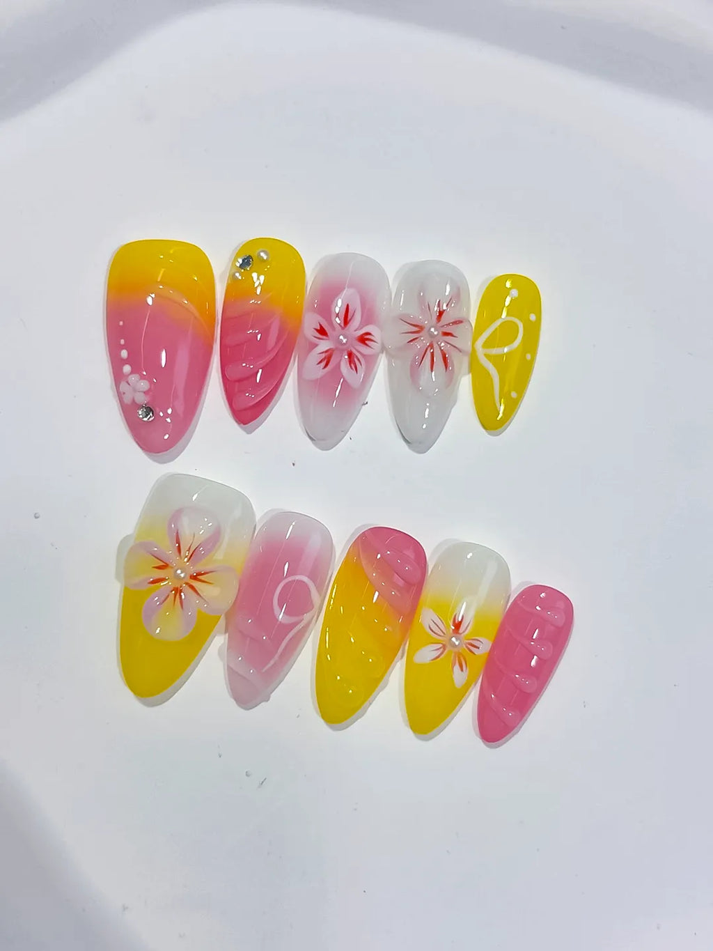 Medium Pink Yellow Almond Ombre Flower Rhinestone