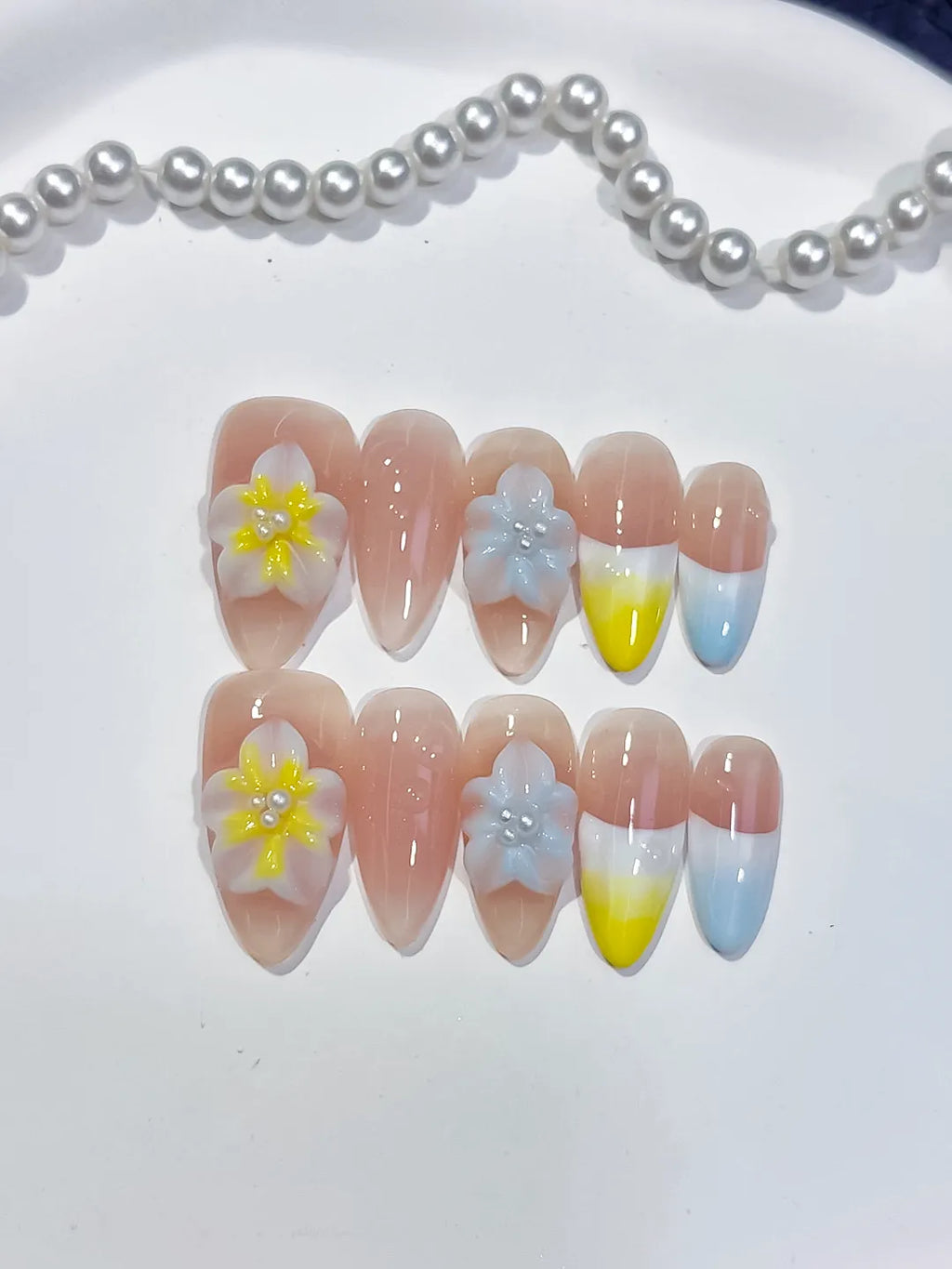 Medium Nude Yellow Almond French tip Flower