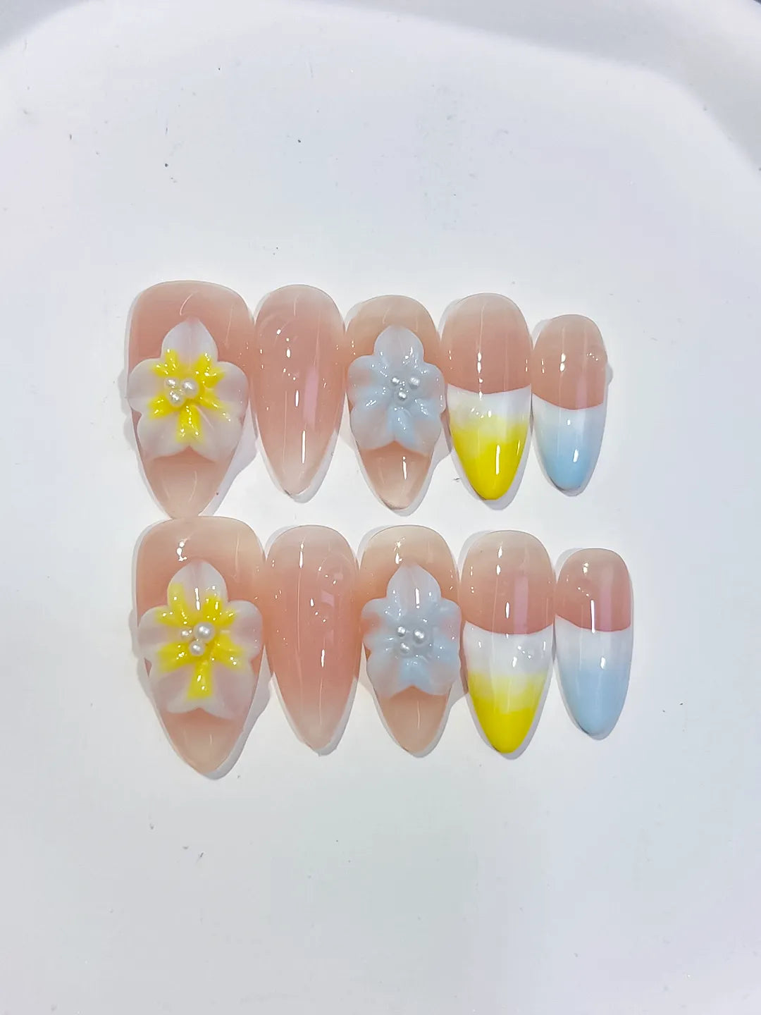 Medium Nude Yellow Almond French tip Flower