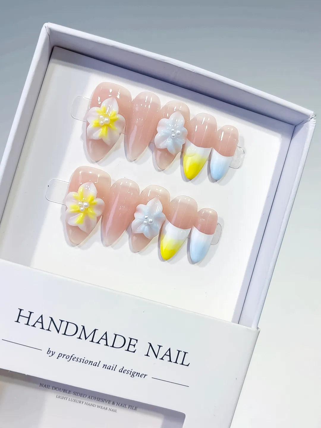 Medium Nude Yellow Almond French tip Flower