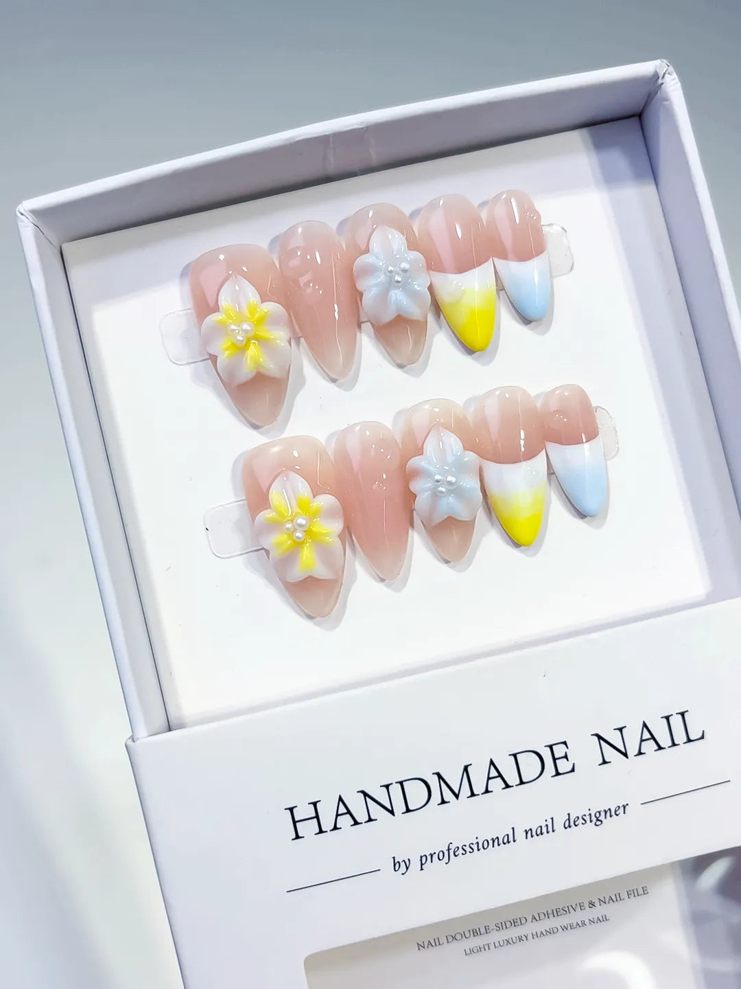 Medium Nude Yellow Almond French tip Flower