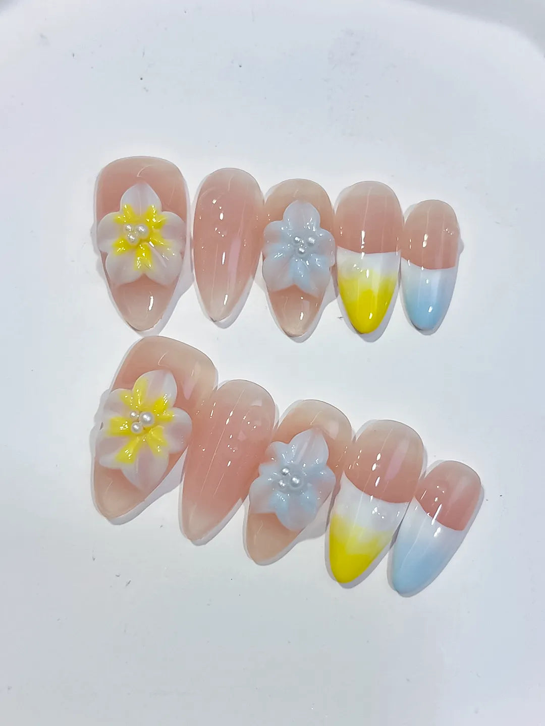 Medium Nude Yellow Almond French tip Flower