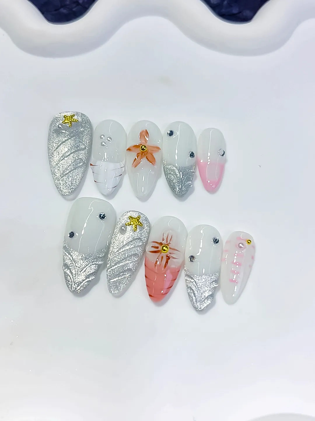 Medium White Silver Almond Glitter Flower Star