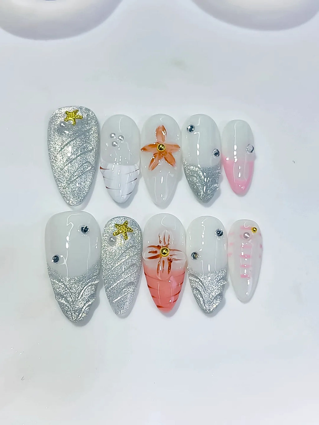Medium White Silver Almond Glitter Flower Star