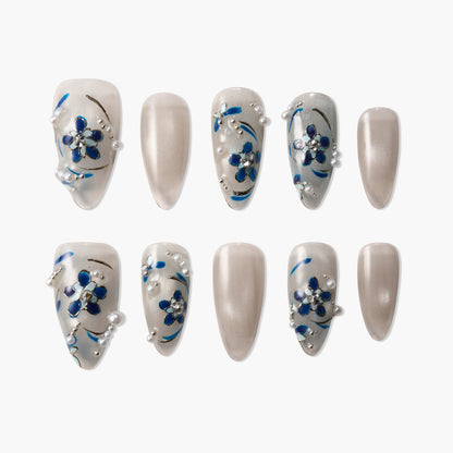 Midnight Petal Mist Reusable Press On Nails