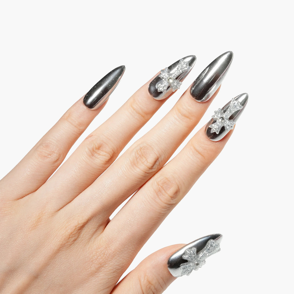 Silver Covenant Reusable Press On Nails