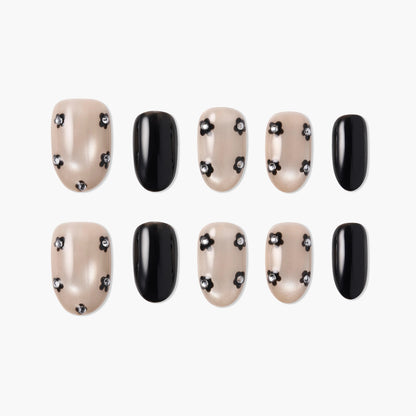 Champagne Noir Bloom Reusable Press On Nails