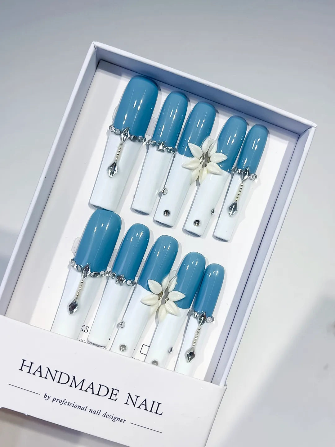 Long Blue White Square French tip Flower Chain