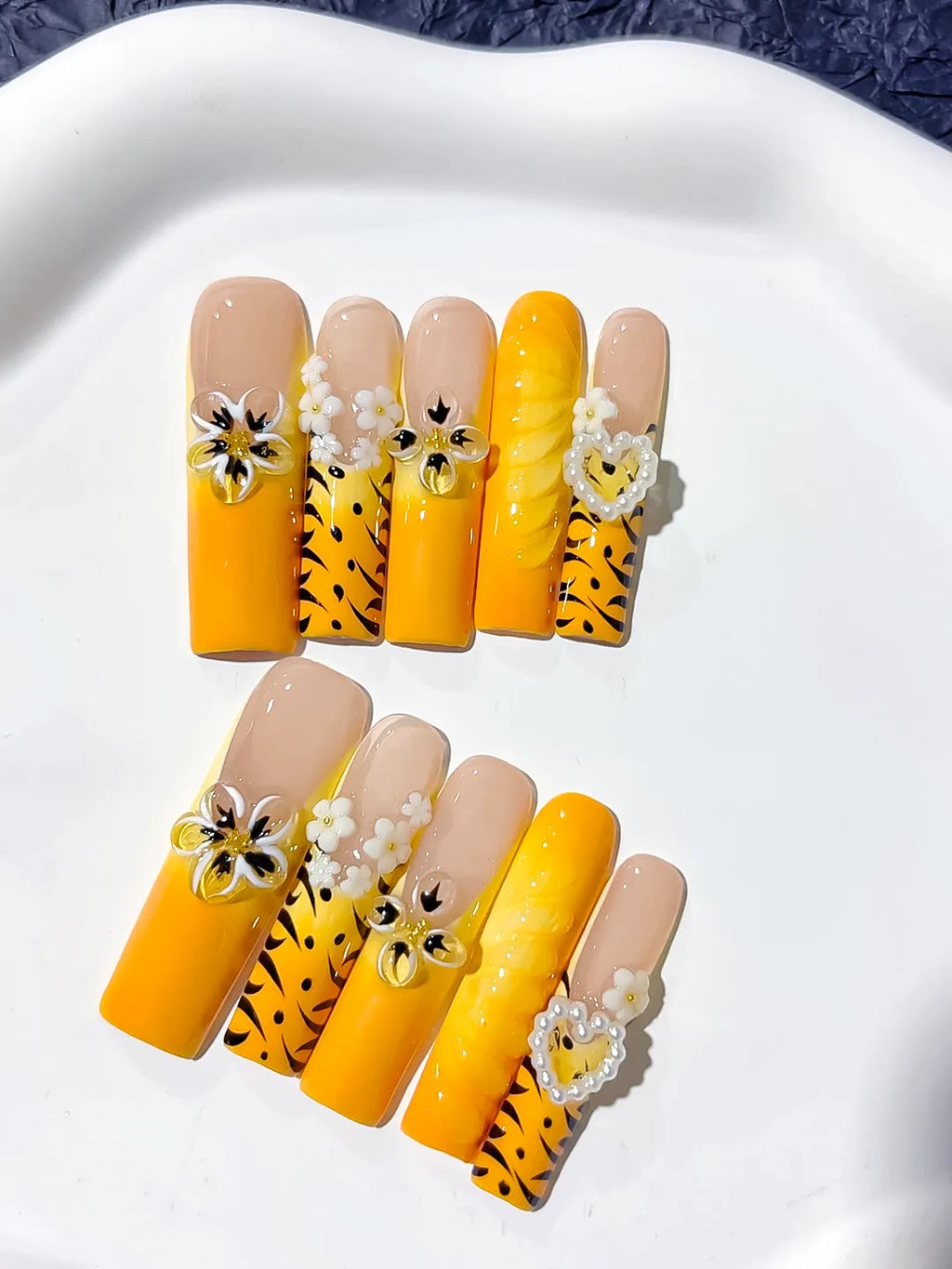 Long Nude Yellow Square Abstract Flower Heart