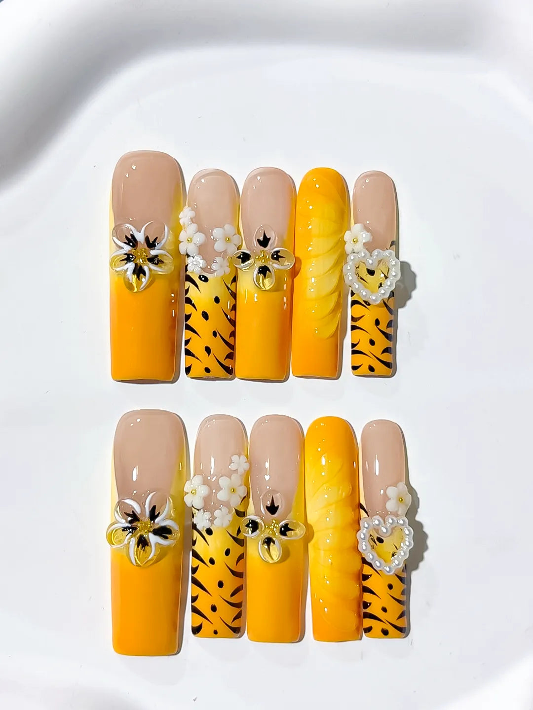 Long Nude Yellow Square Abstract Flower Heart