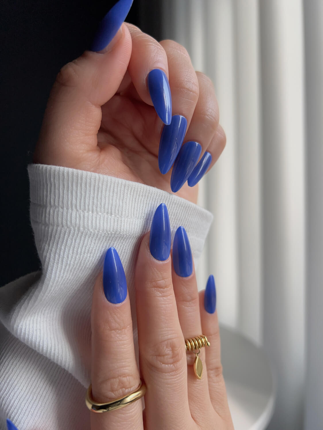 Vintage Blue Reusable Press On Nails
