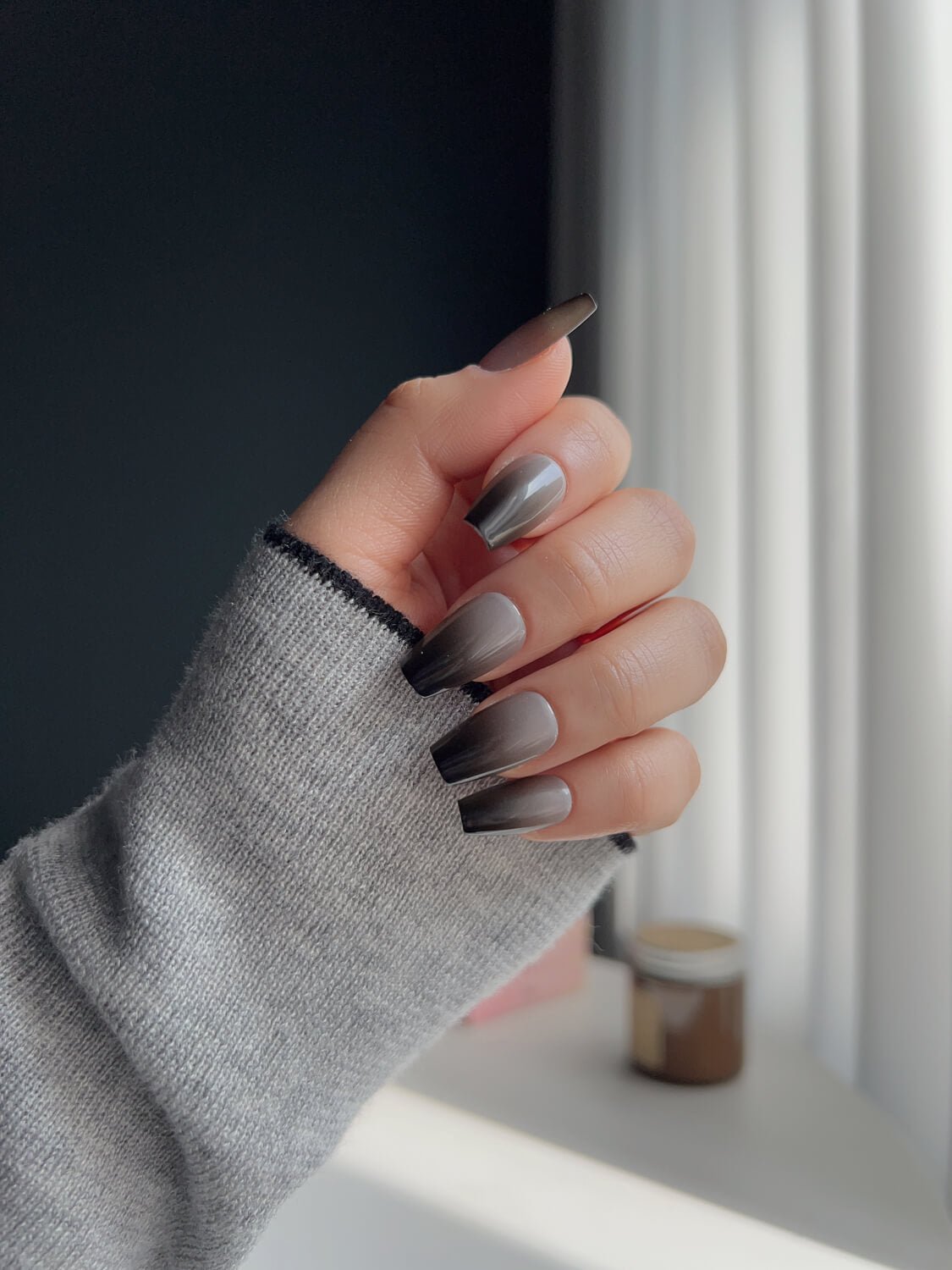 Black Ombre Reusable Press On Nails