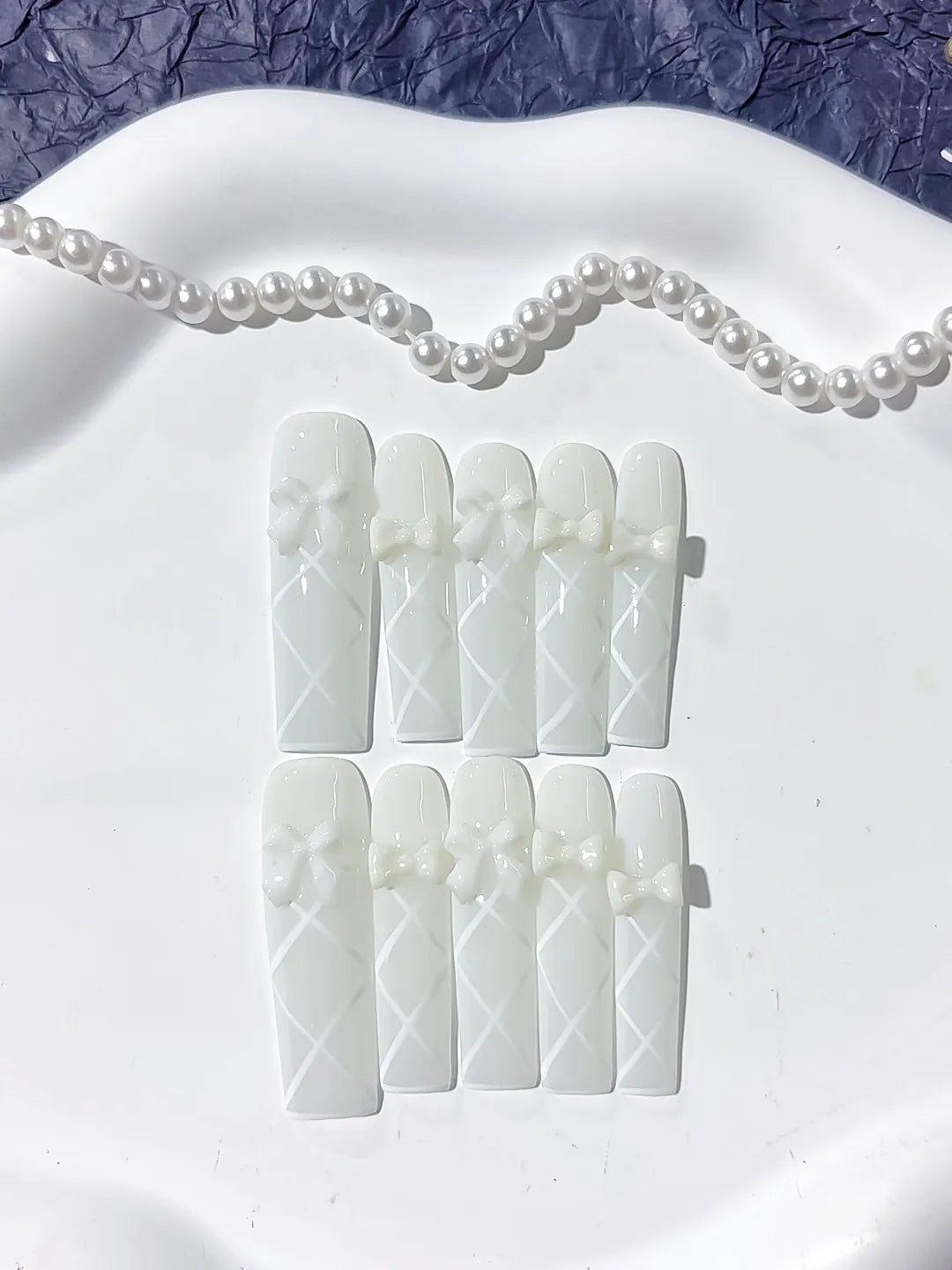 Long White Square Solid color Bow Linework