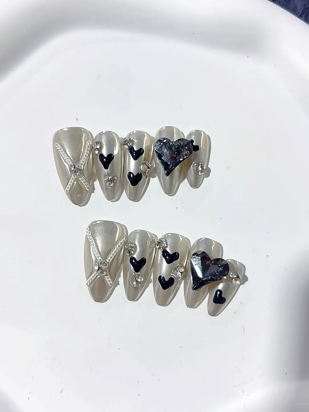 Medium Silver Black Almond Metallic Heart Bow