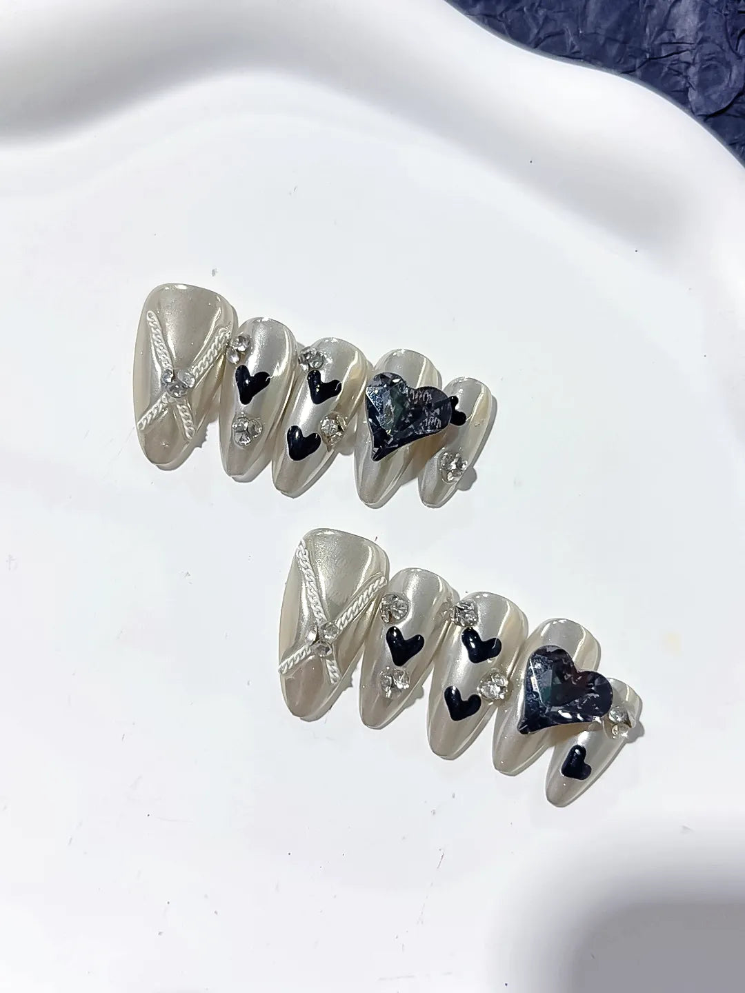 Medium Silver Black Almond Metallic Heart Bow