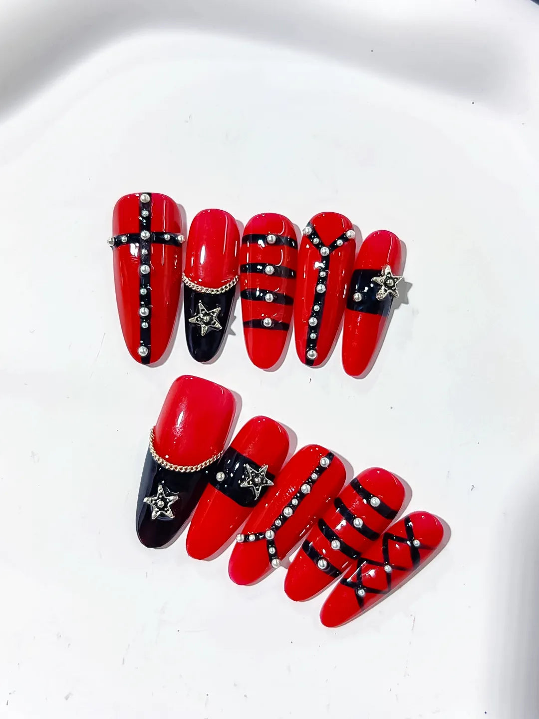 Long Red Black Oval Abstract Star Chain