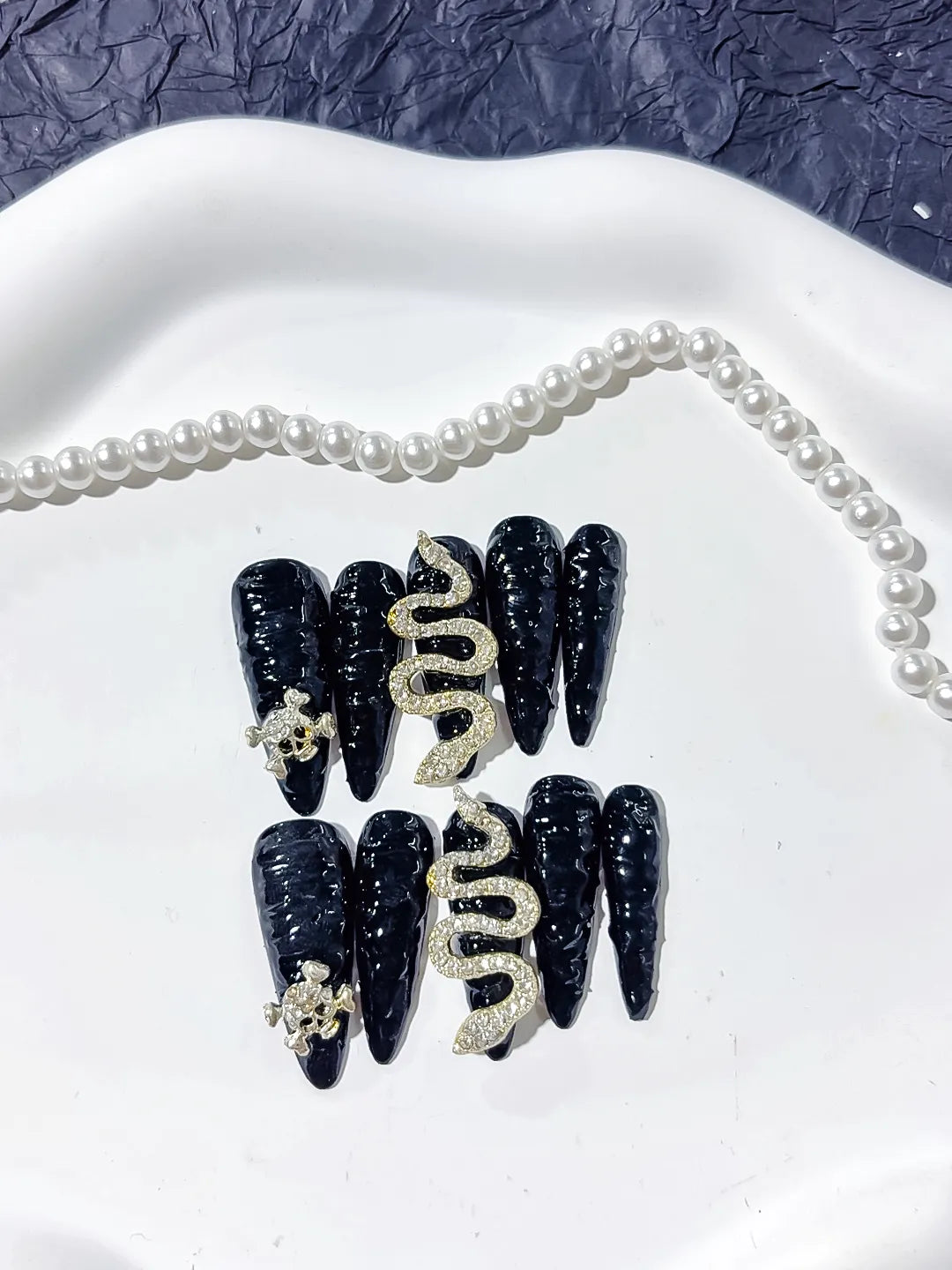 Long Black Gold Stiletto Solid color Snake Crown