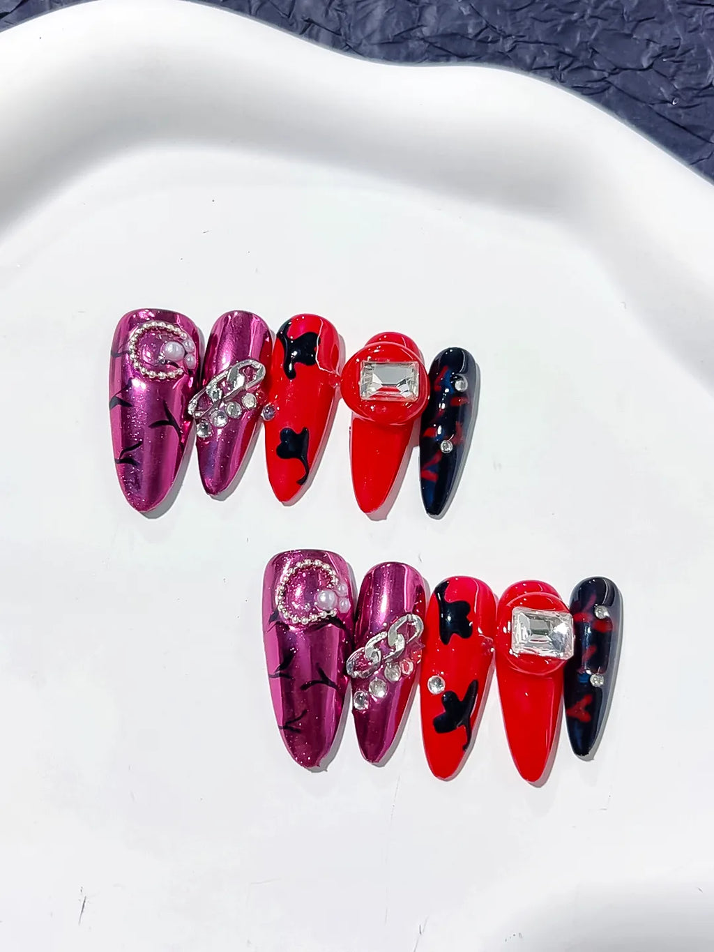 Long Pink Red Oval Metallic Bow Pearl