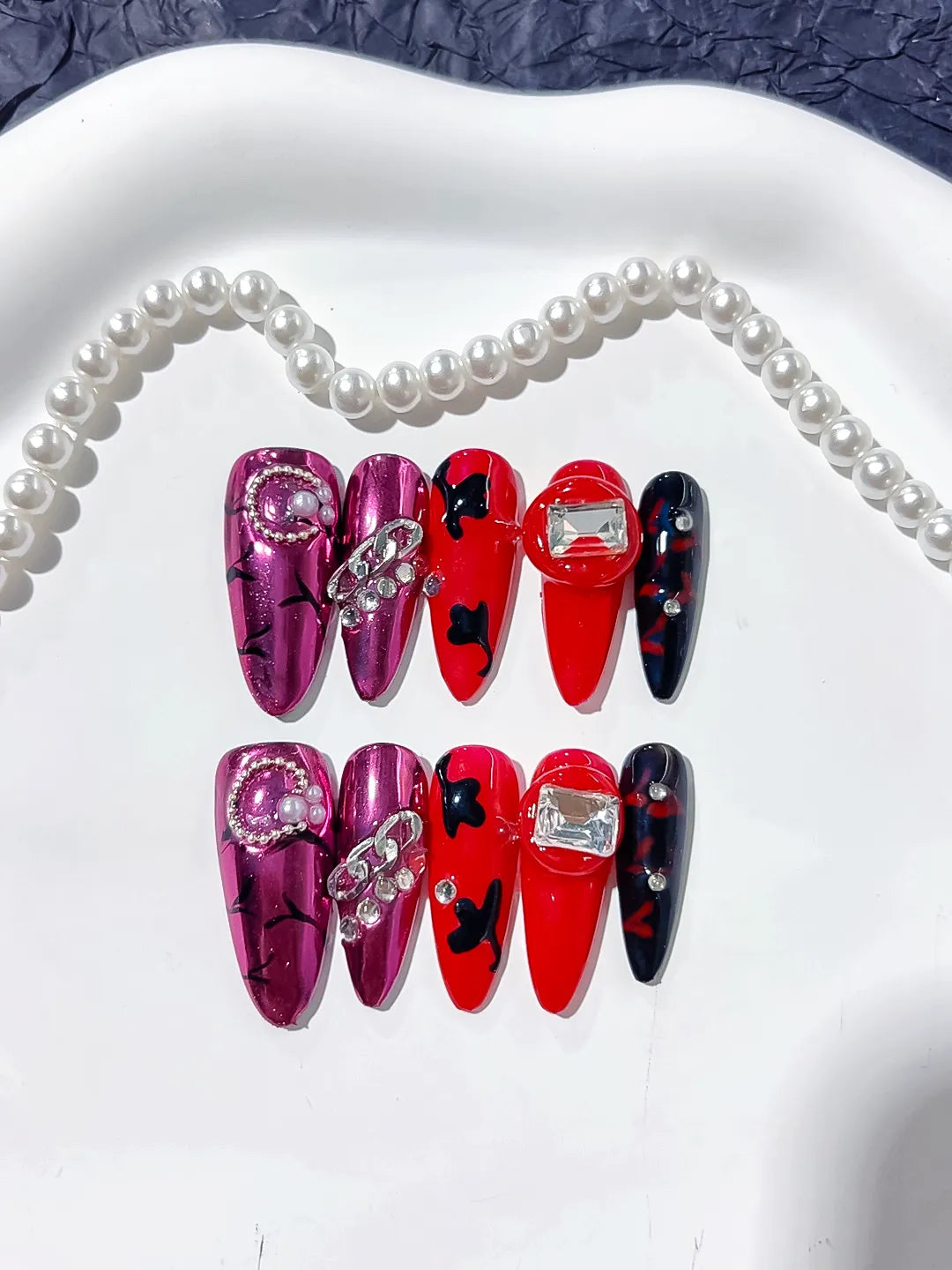 Long Pink Red Oval Metallic Bow Pearl