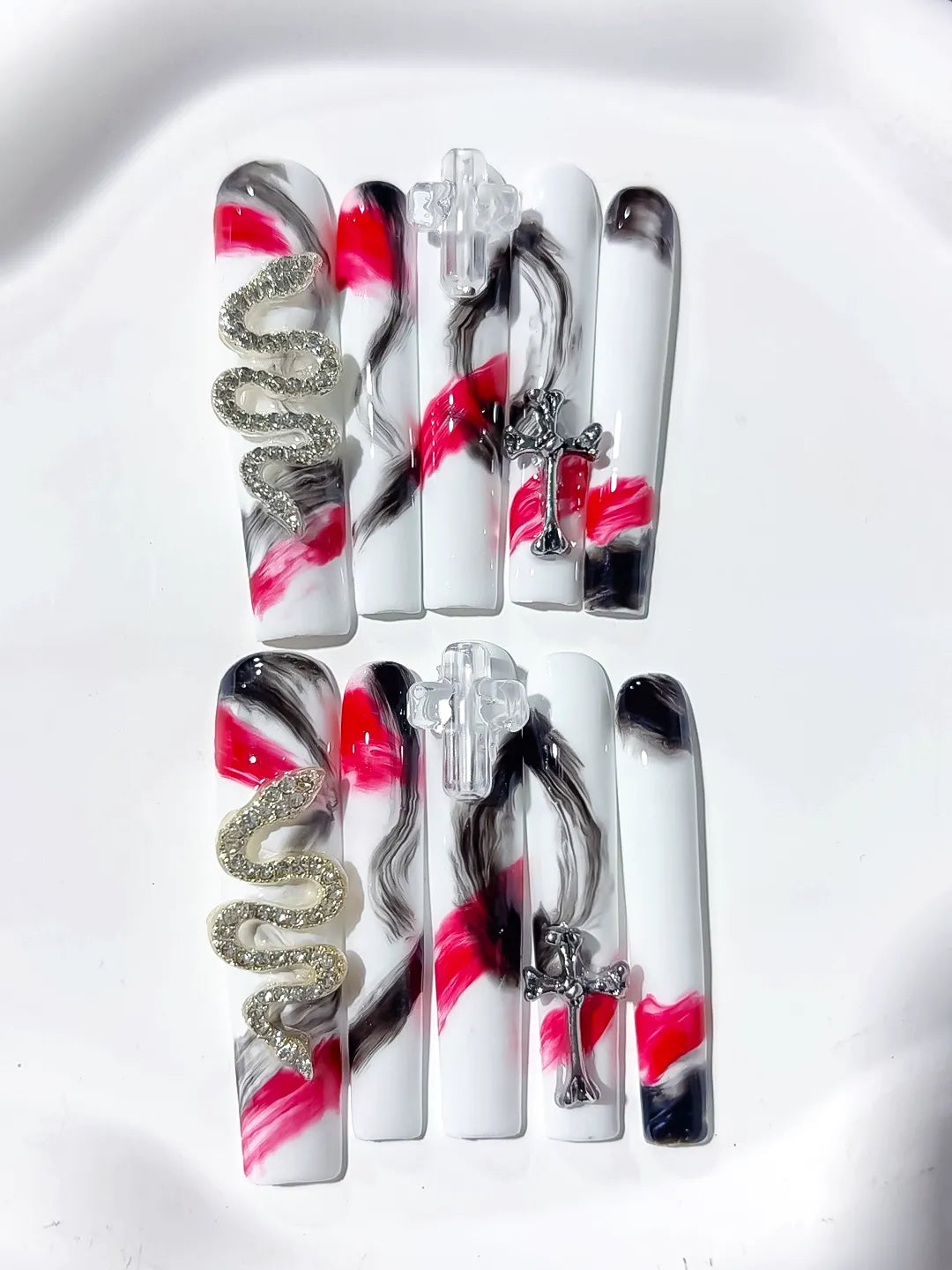 Long White Black Square Abstract Cross Snake