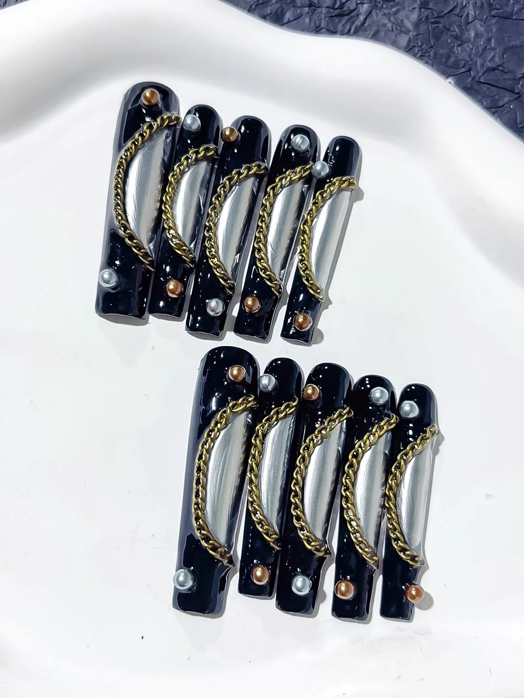Long Black Silver Square Metallic Chain Pearl