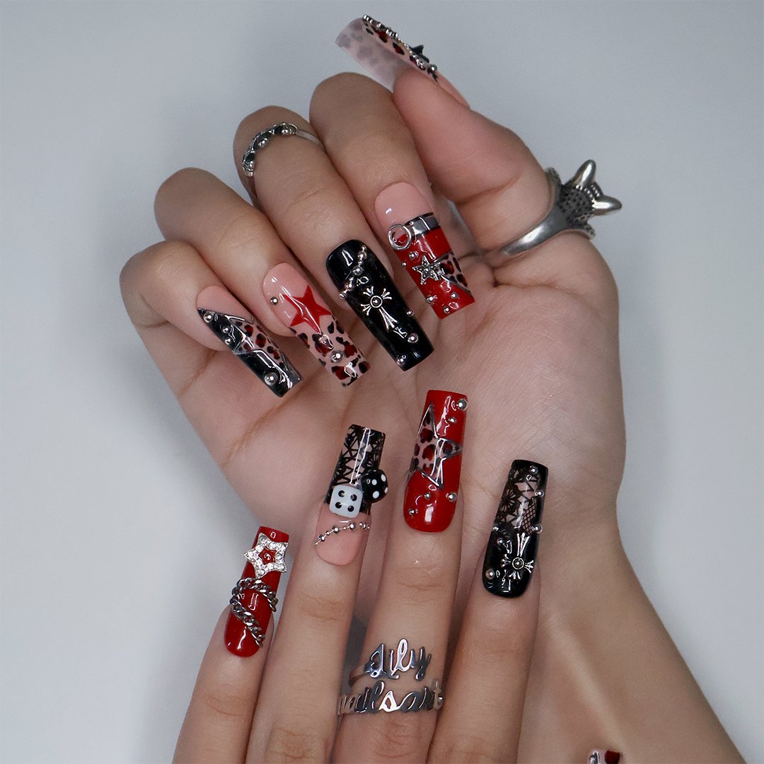 Lucky Riot Metallic Leopard Chain Black Nude Press On Nails