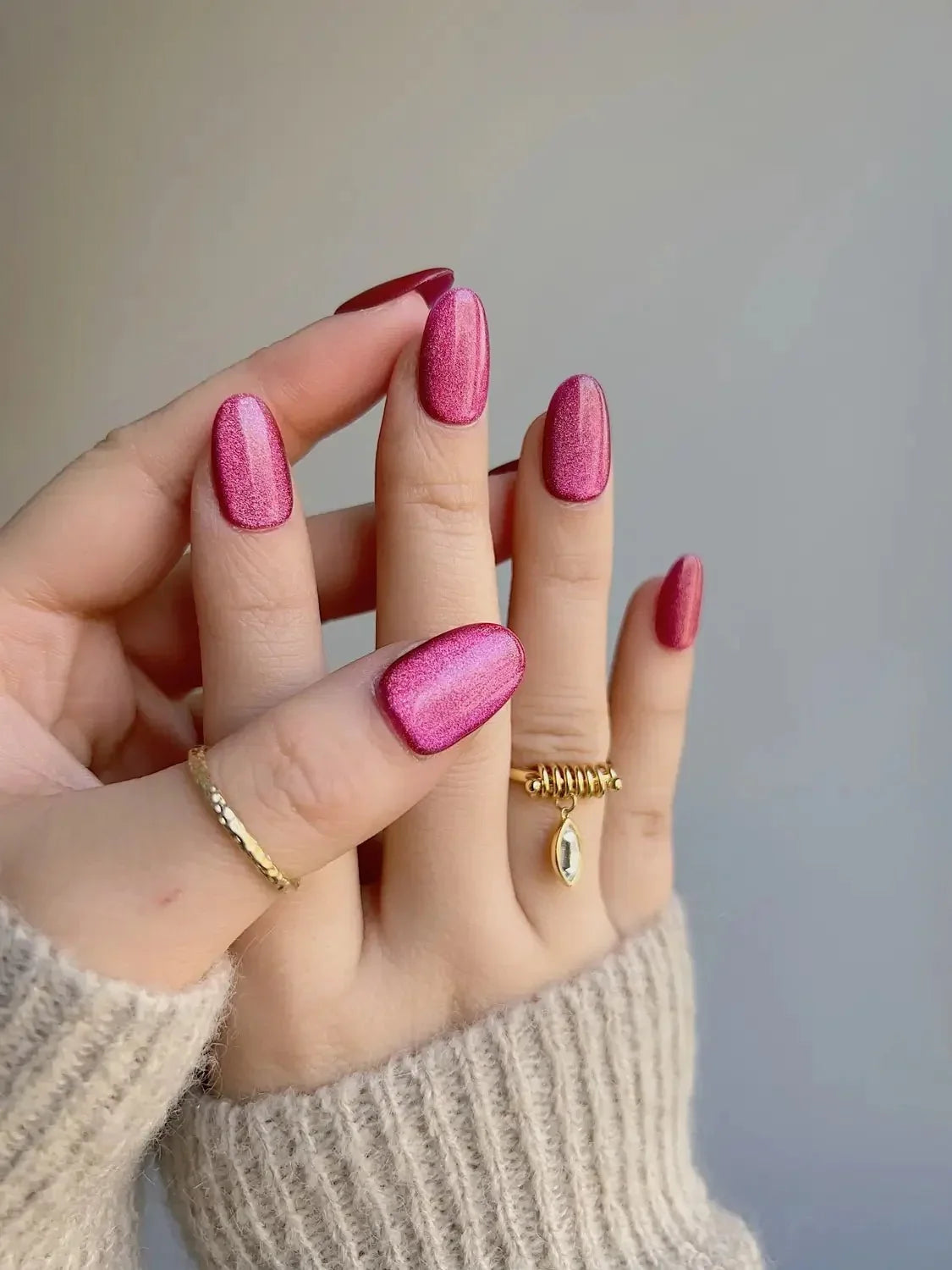 Fuchsia Cat Eye Reusable Press On Nails