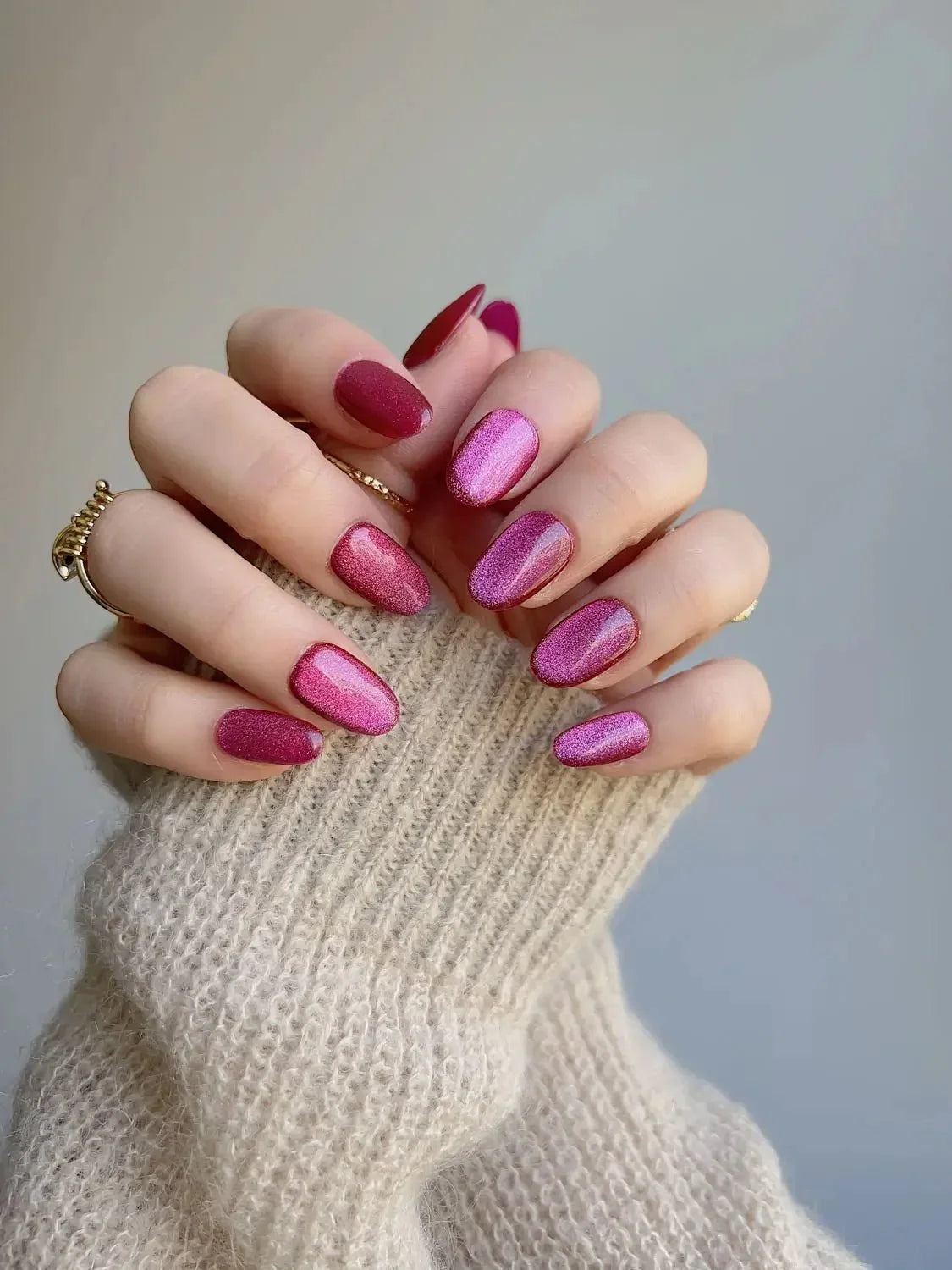 Fuchsia Cat Eye Reusable Press On Nails
