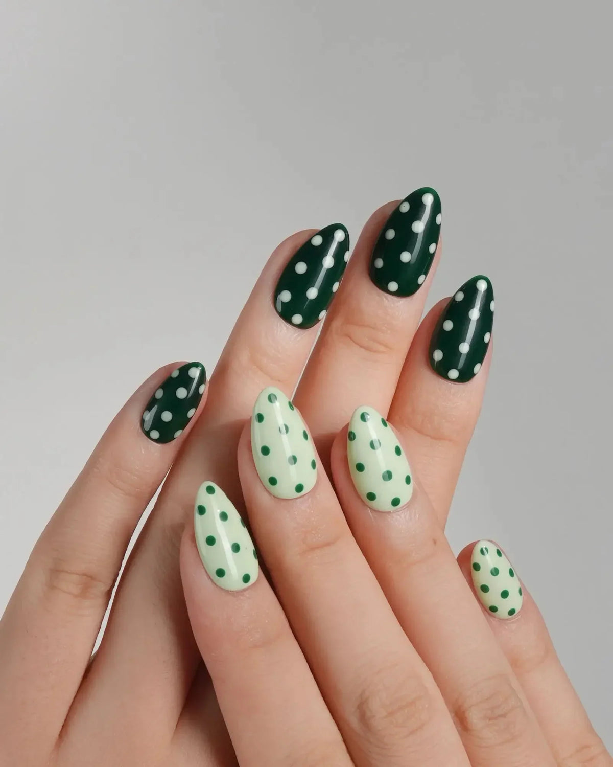 Avocado Shake Reusable Press On Nails