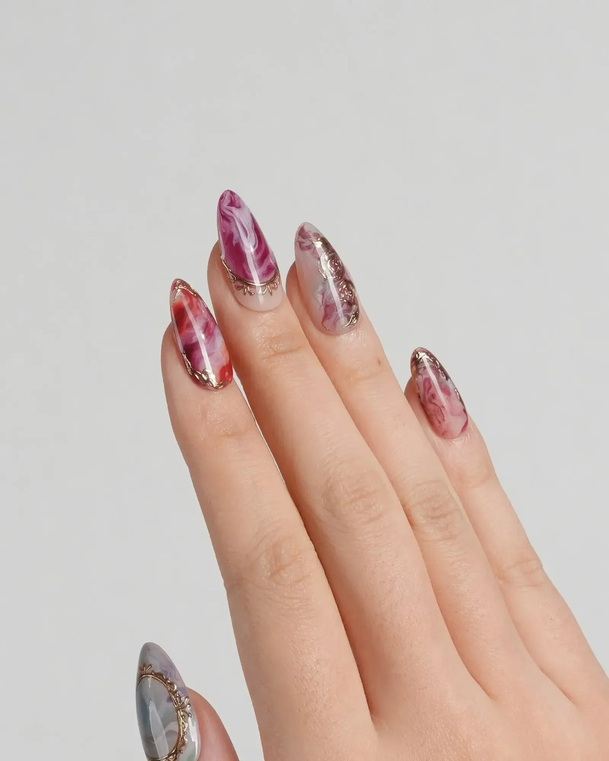 Baroque Palette Reusable Press On Nails